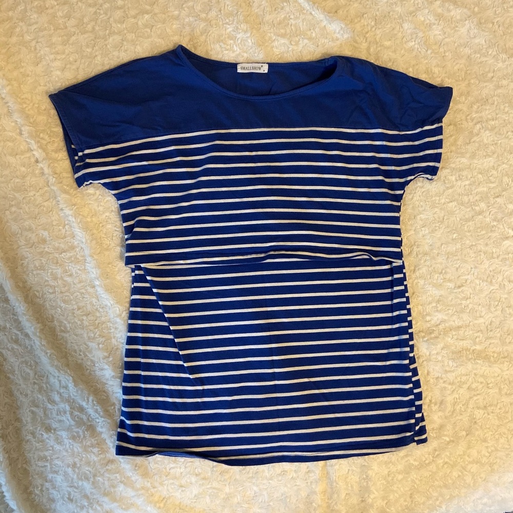 Nursing t-shirt. Medium